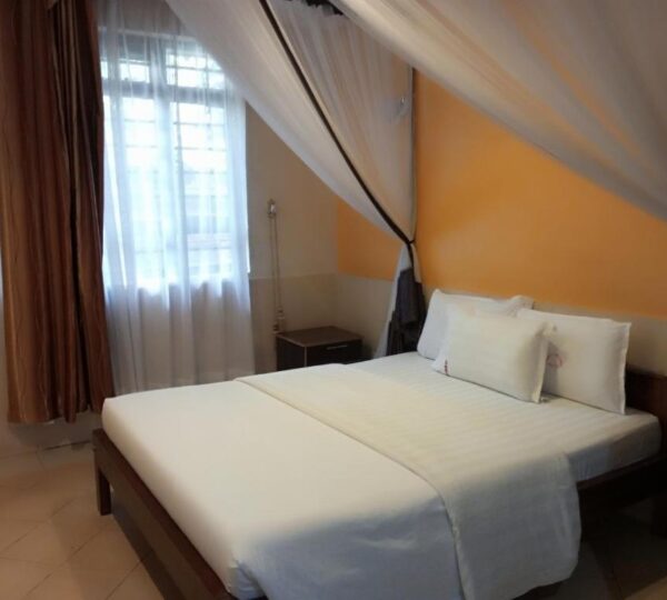 Fourth Parklands Guest House & Conference